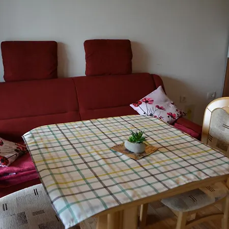 Lägenhet Apartmaji Kobal