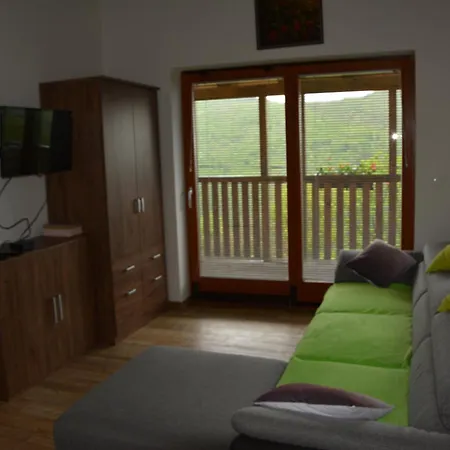 Lägenhet Apartmaji Kobal